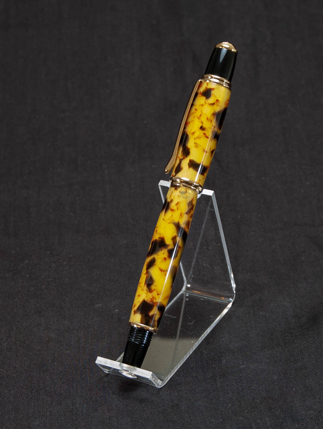 Acrylic Gatsby Fountain Pen Reimund Group, LLC